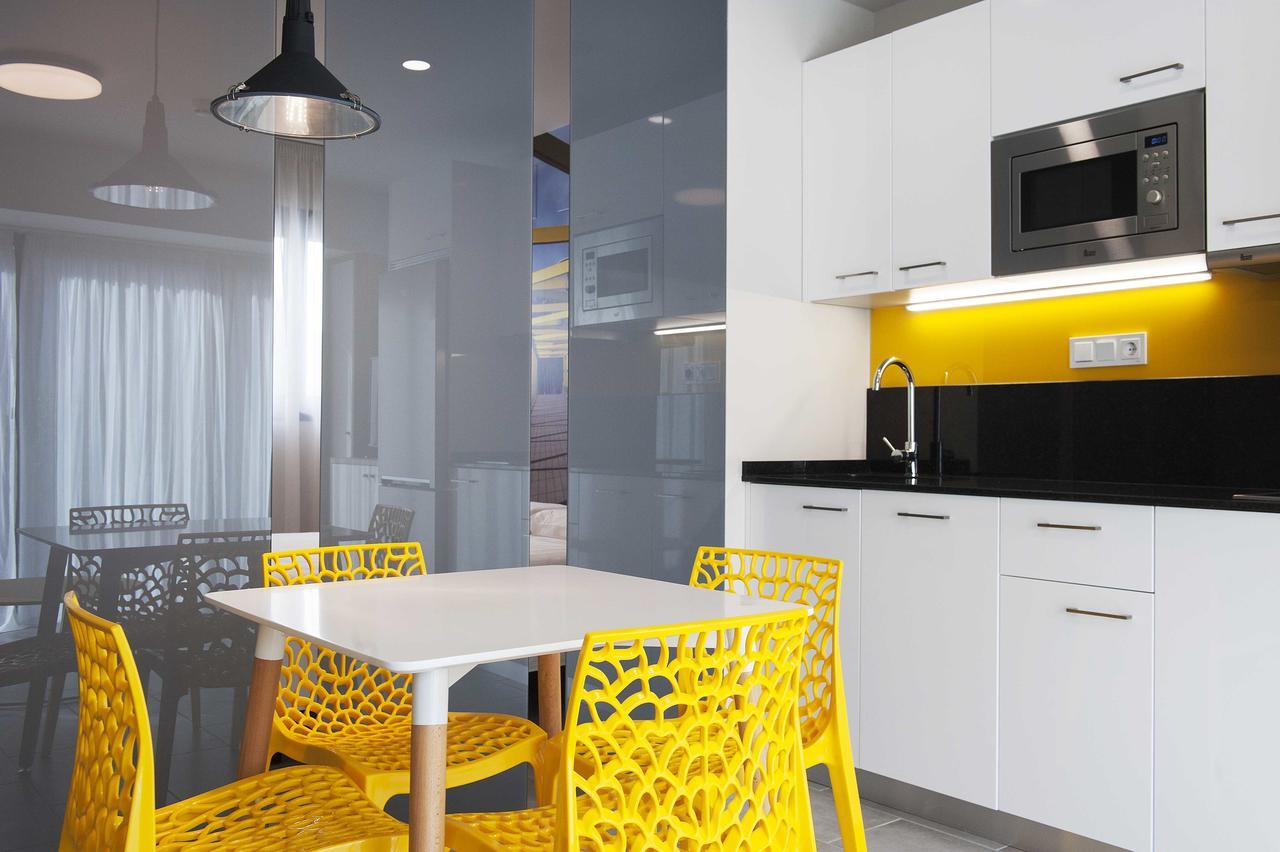 Apartamentos Divan Vitoria-Gasteiz Esterno foto