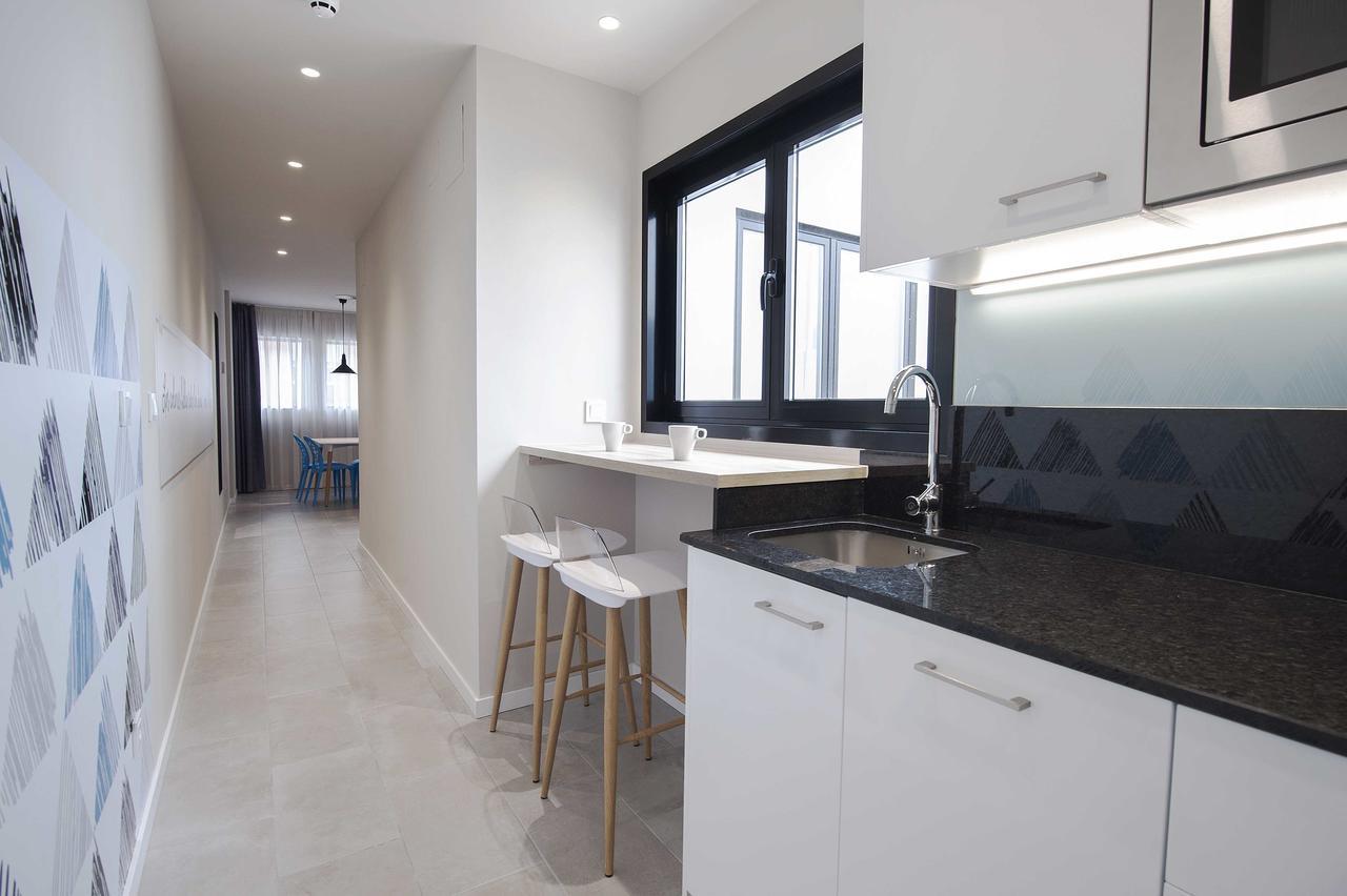 Apartamentos Divan Vitoria-Gasteiz Esterno foto