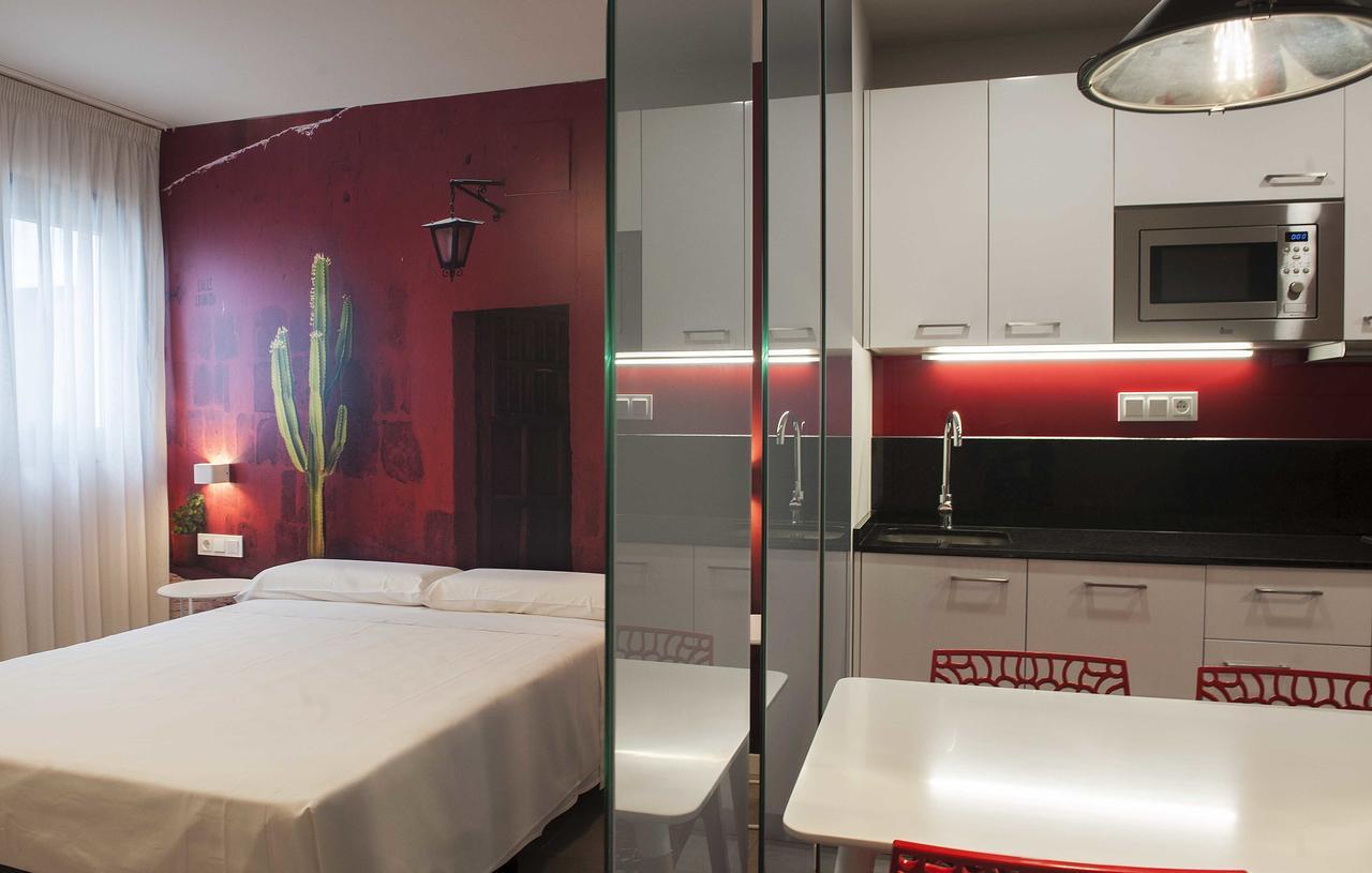 Apartamentos Divan Vitoria-Gasteiz Esterno foto
