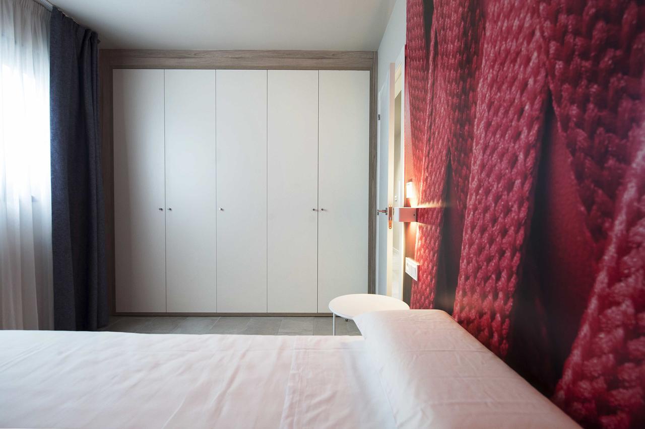 Apartamentos Divan Vitoria-Gasteiz Esterno foto